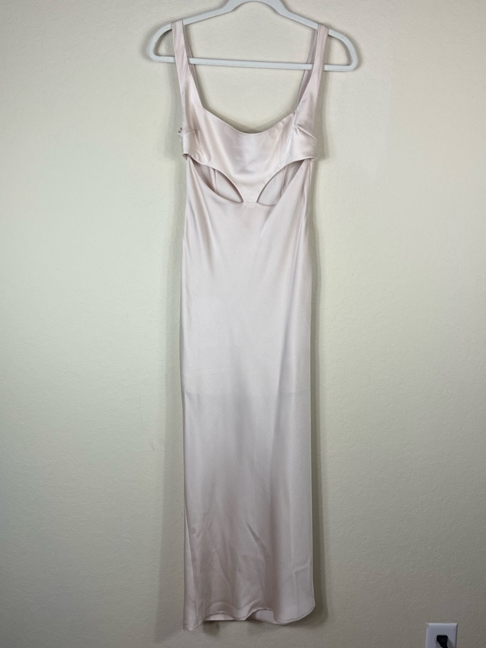 MESHKI Satin Cut Out Slip Dress Champagne Size XS - Picture 3 of 6